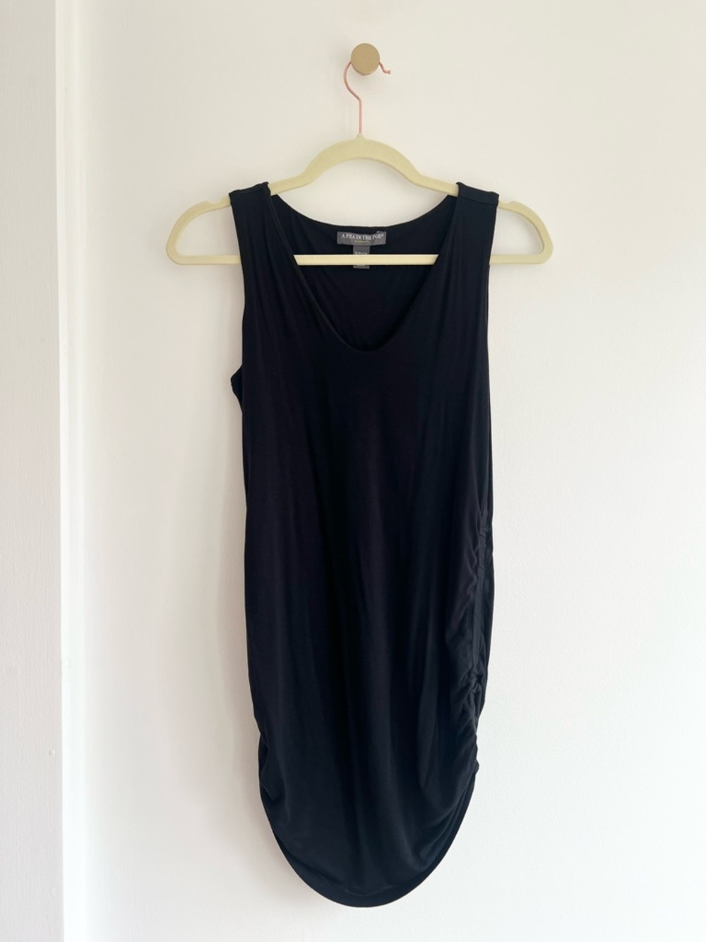 A Pea in the Pod Black Maternity Tank with Side Ruching | Women’s S